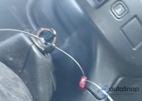 2003 Chevrolet Express z USA, uszkodzony, nr VIN 1GCGG25VX31178748